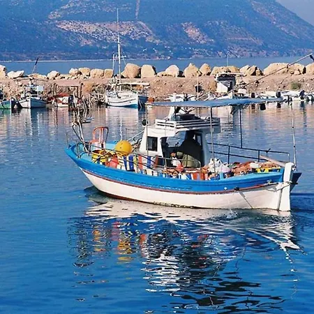 Cyprus Minutes From The Beach, 1245 *