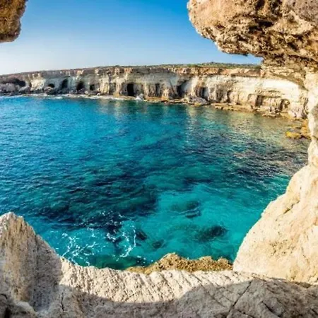 Βίλα Cyprus Minutes From The Beach, 1245 Πρωταράς